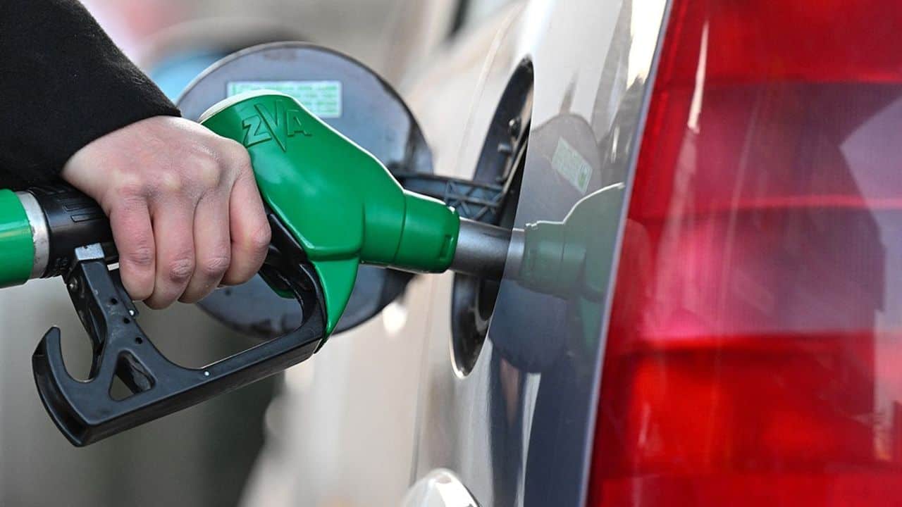 Pétrole : pourquoi les prix s'envolent à nouveau ? Pétrole : pourquoi les prix s'envolent à nouveau ?