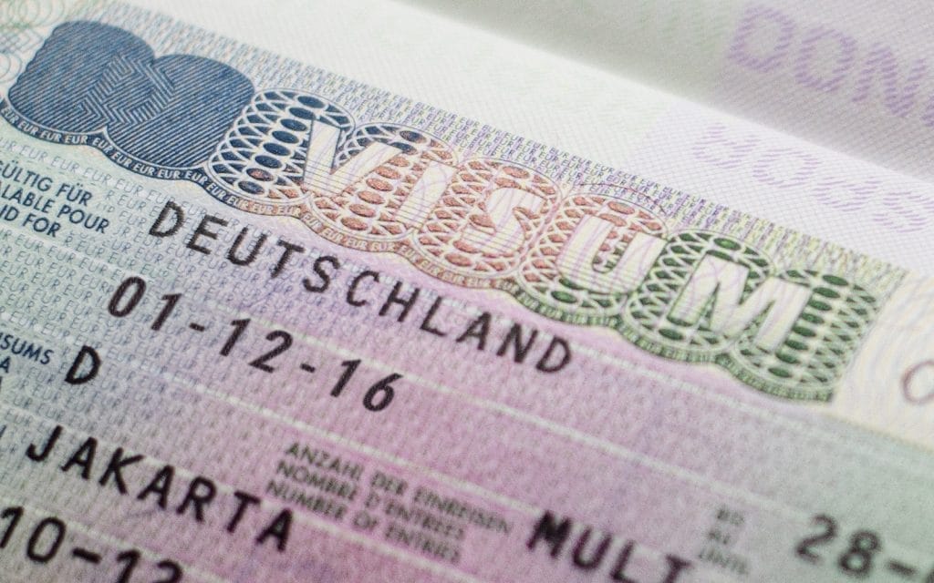 Visa Schengen : ce pays facilite aux Algériens la procédure en 2025 !