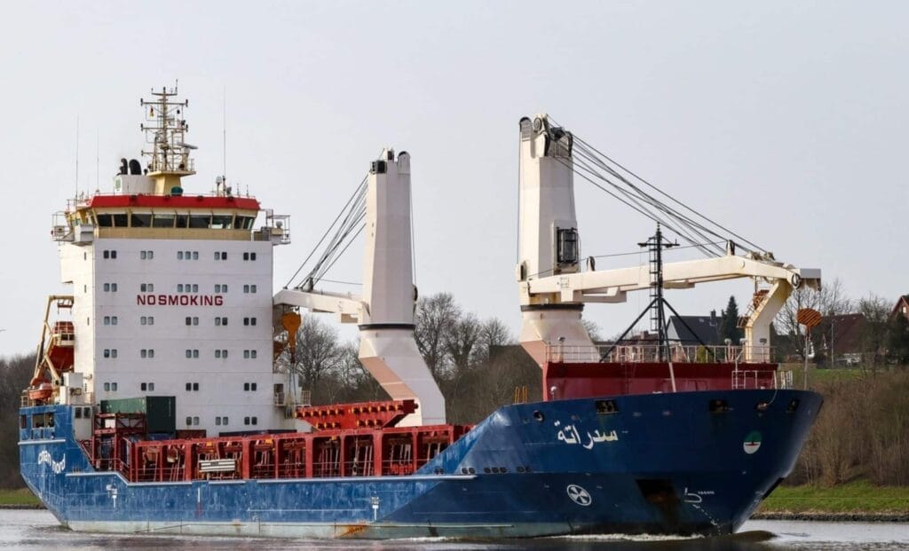 Navires algériens bloqués à l’étranger : l’Algérie lance une opération inédite pour récupérer ses navires !
