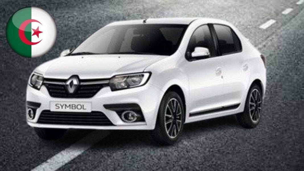 Renault Algérie annonce le retour de Motrio sur le marché automobile Voiture Renault symbol blanche sur route en Algérie avec drapeau algérien.
