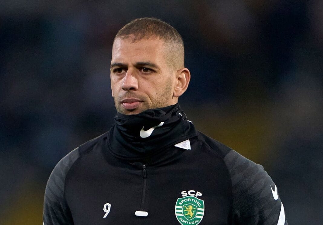 Slimani, joueur de football, lors d'un entraînement à Brest.