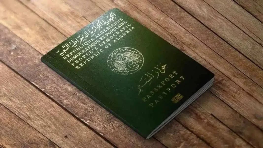 Passport index 2023 : Voici le classemment de l’Algérie Passeport de la République Algérienne Démocratique et Populaire.