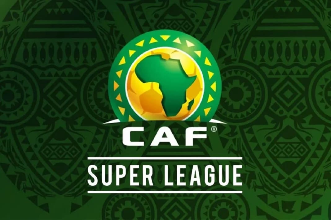 Ligue Africaine de Football : les clubs Algériens brillent par leur absence Logo de la CAF Super League avec carte de l'Afrique.
