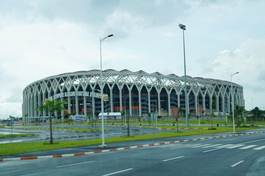 Stade Félix Houphouët-Boigny à Abidjan, Côte d'Ivoire, vue extérieure.