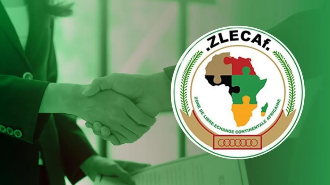 ZLECAF : L’Algérie entre officiellement dans la zone à cette date Logo de ZLECAF avec carte de l'Afrique et handshake.