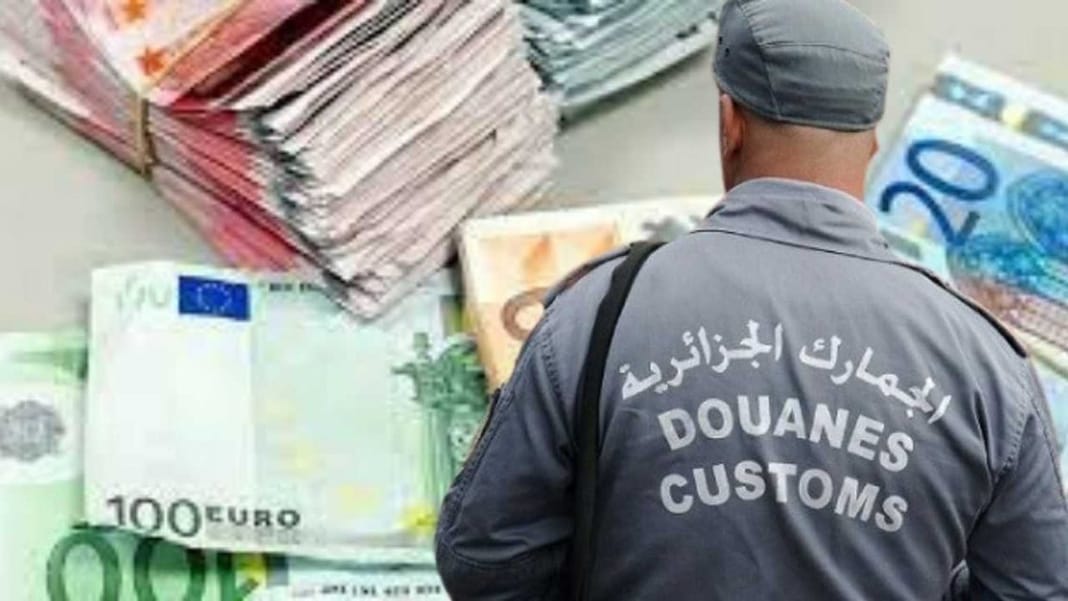 Douanes algériennes : 12 000 € cachés saisis sur un vol de Lyon Découverte choc : saisie de plus de 30 000 € en Algérie