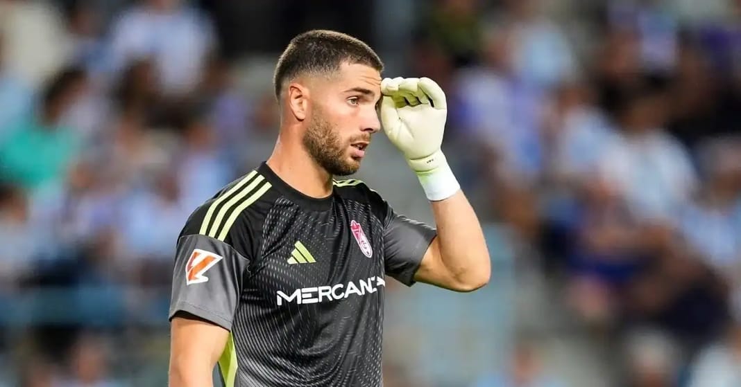 Luca Zidane en gardien de but lors d'un match à Grenade CF.