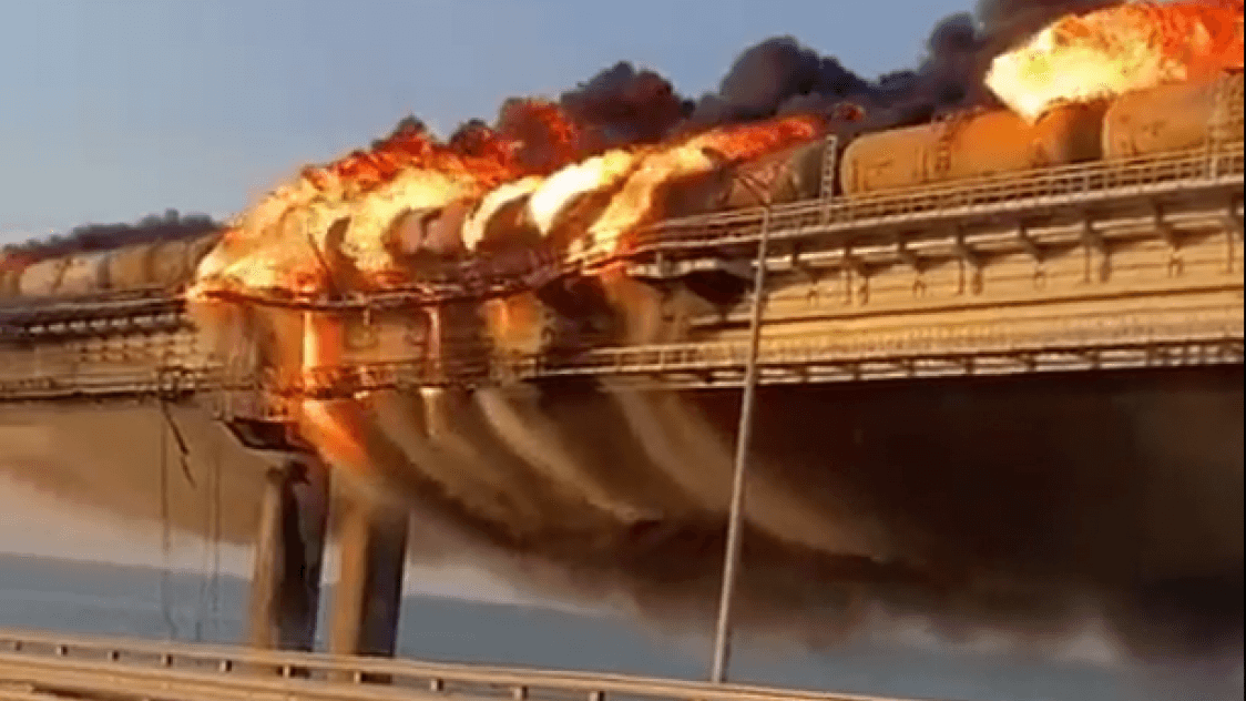 Explosion sur le pont de Crimée : que s'est-il passé exactement ?