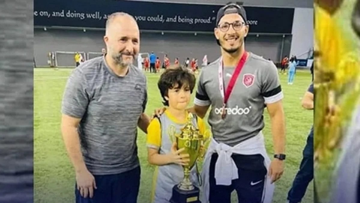 Adem Belmadi avec son fils lors d'un événement sportif.