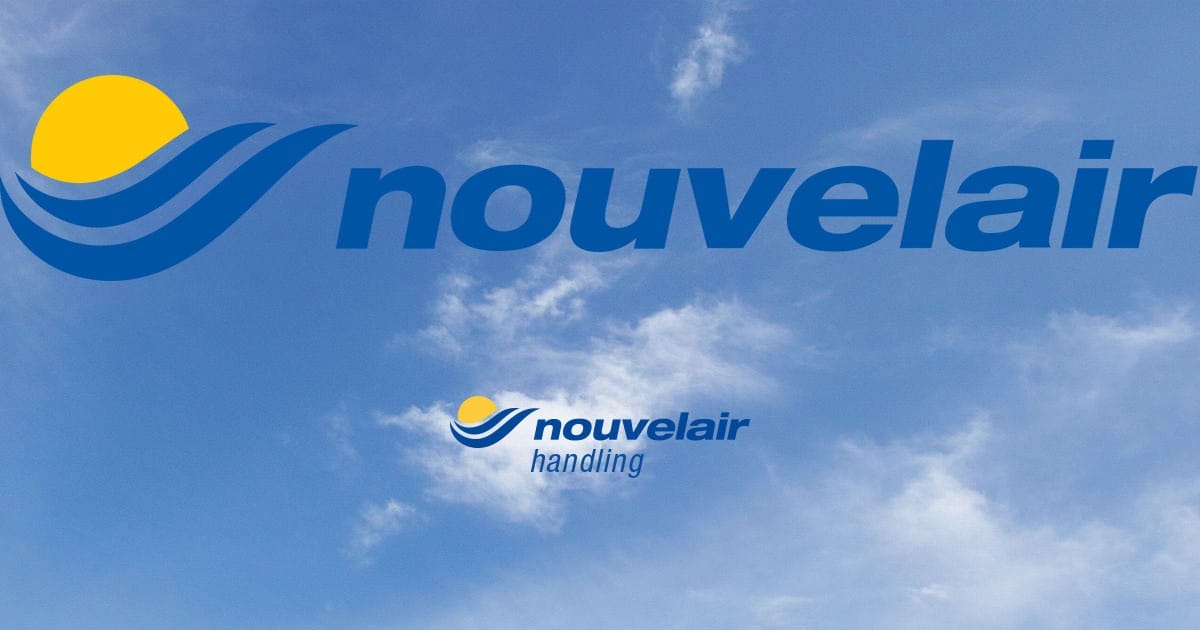 Logo de Nouvelair avec le soleil et le ciel bleu.