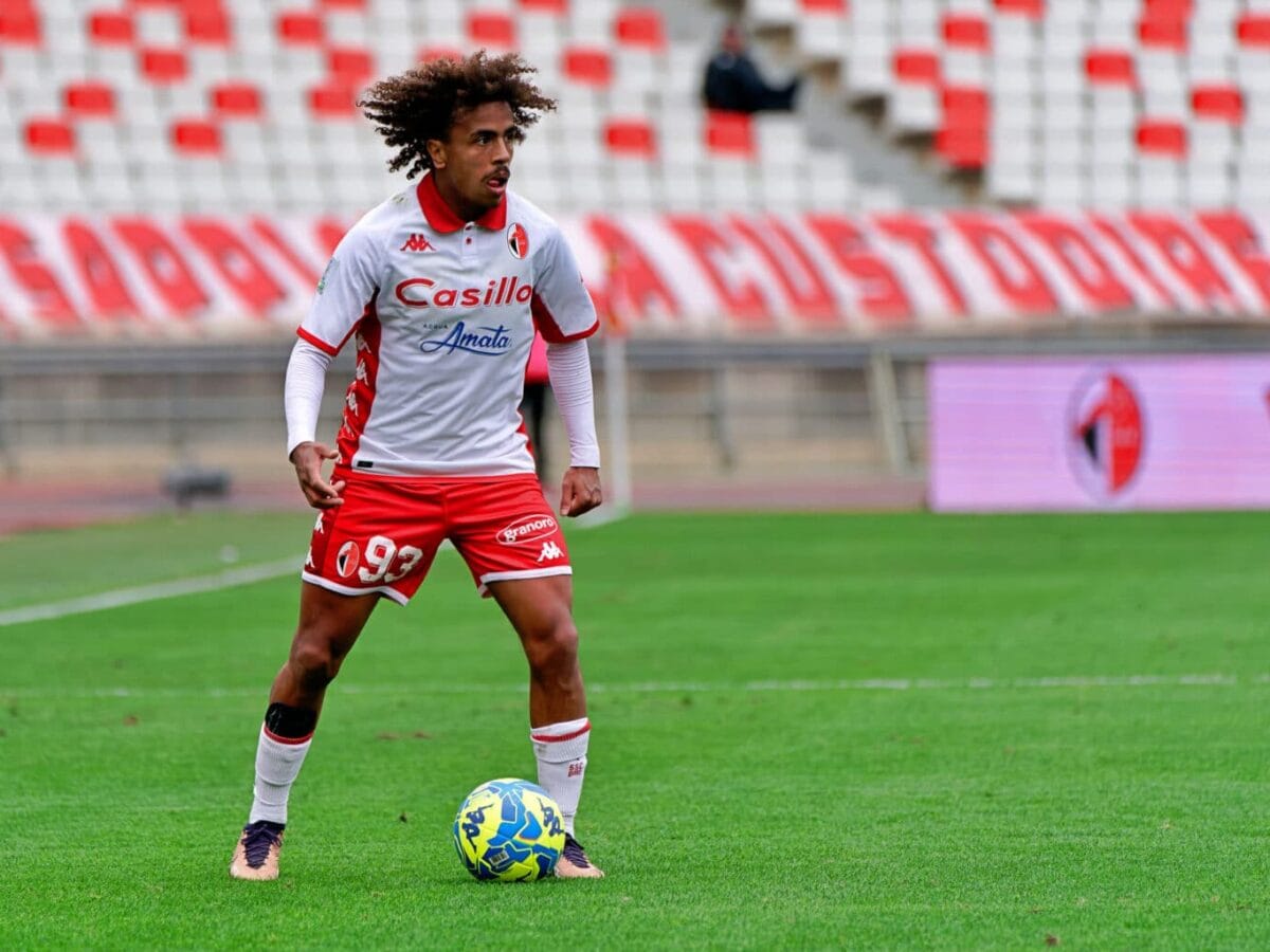 Photo LiveMedia/Emmanuele Mastrodonato
Bari, Italy, January 28, 2023, Italian soccer Serie B match
SSC Bari vs AC Perugia
Image shows:
Mehdi Dorval (SSC Bari)
LiveMedia - World Copyright