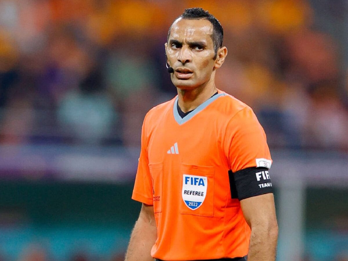 L'arbitre Ghorbal désigné pour un choc africain sous haute tension Mustapha Ghorbal : l’arbitre algérien qui marque les esprits à la Coupe du Monde des Clubs