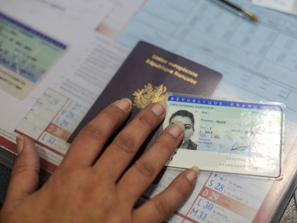 Trafic de passeports algériens : un réseau tombe en Espagne