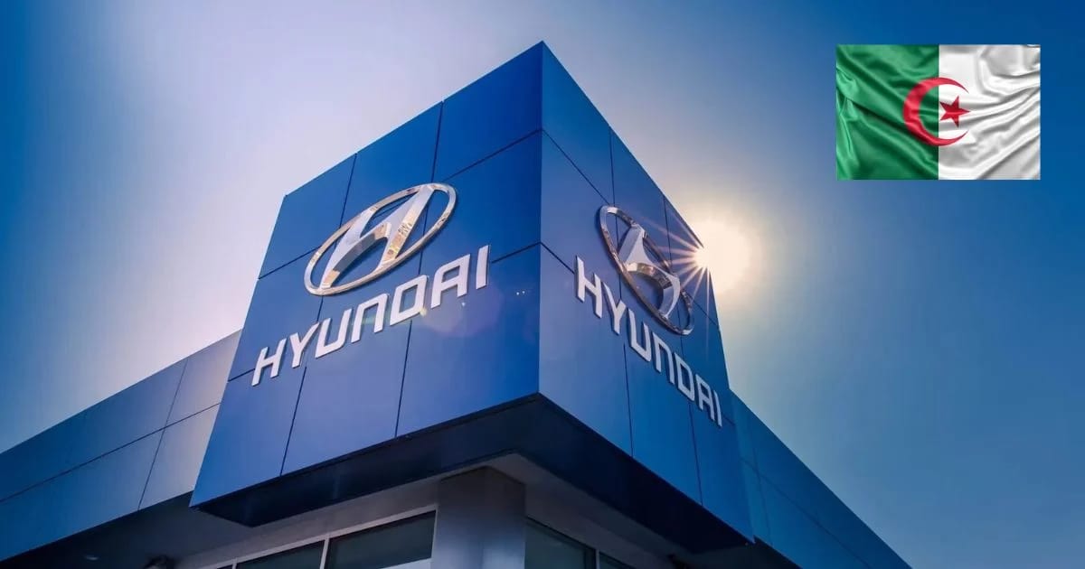 Concession Hyundai en Algérie avec logo Hyundai visible.
