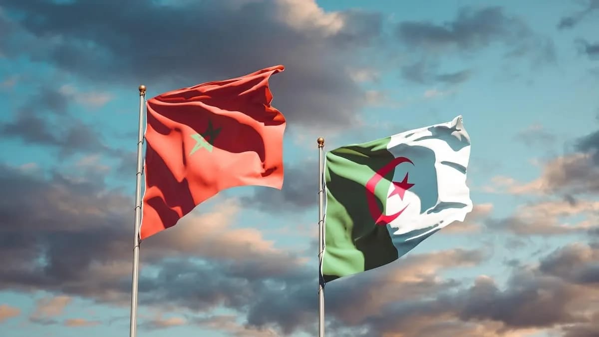 Le drapeau algérien flotte au Maroc : découvrez pourquoi