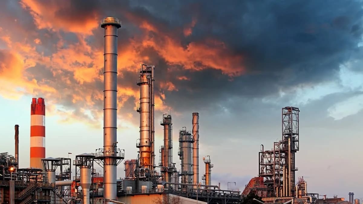 Pétrole en chute : quelles conséquences pour l’Algérie ?