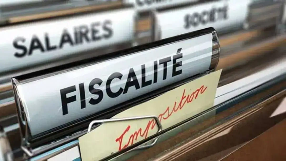 Dossier sur la fiscalité et l'amnistie fiscale en Algérie.