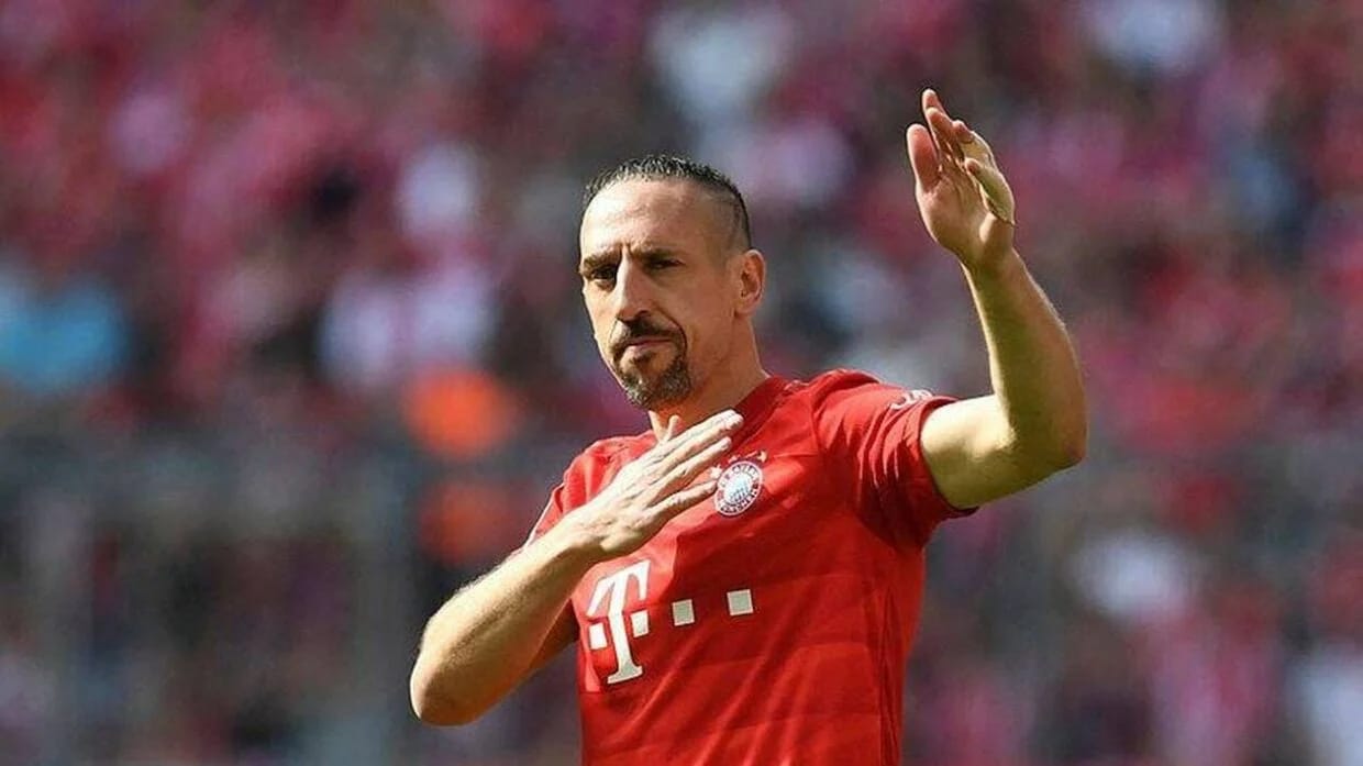 Franck Ribéry en action lors d'un match de football du Bayern Munich.