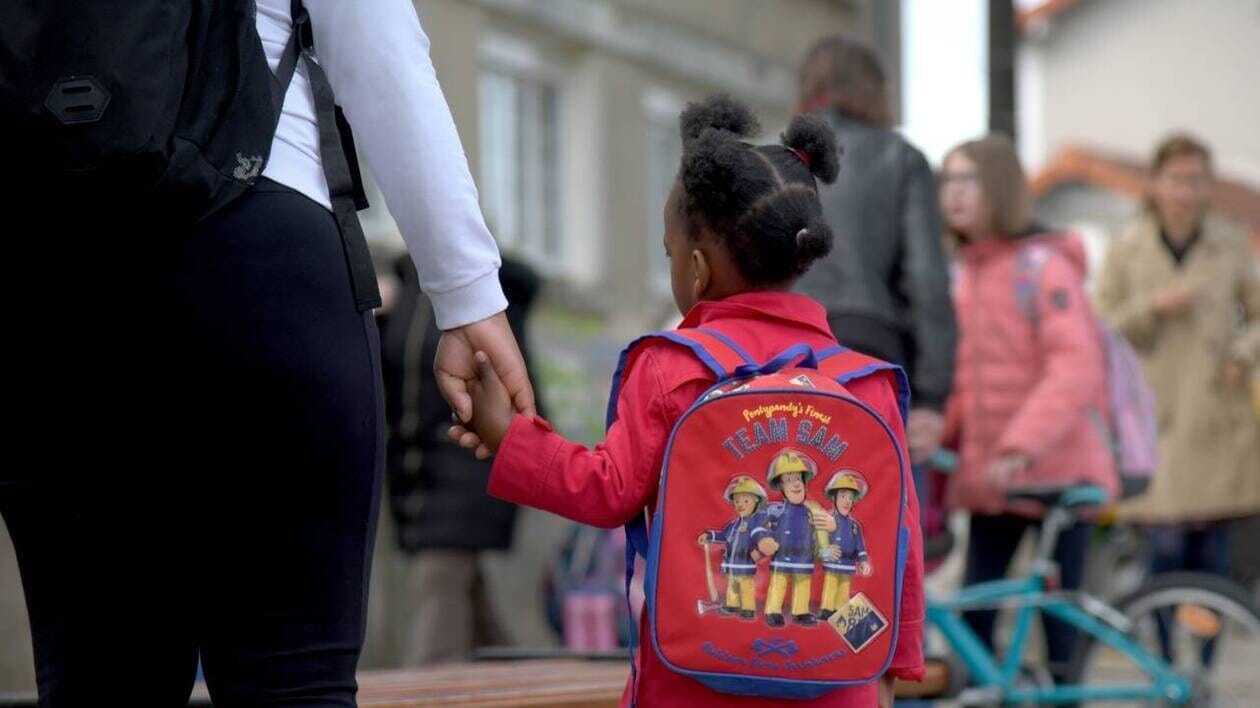 France : deux enfants menacés d’expulsion avec leurs parents algériens, la toile s’embrase !