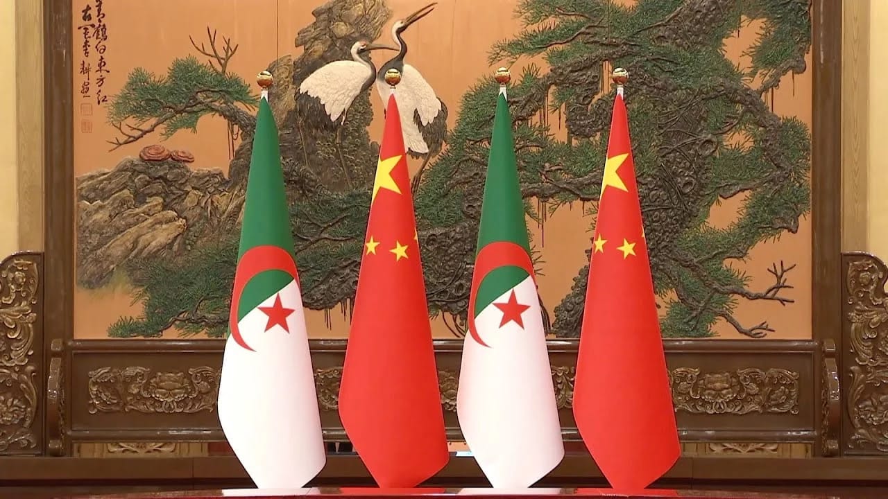 Chute de la France en Algérie : la Chine s'impose en leader