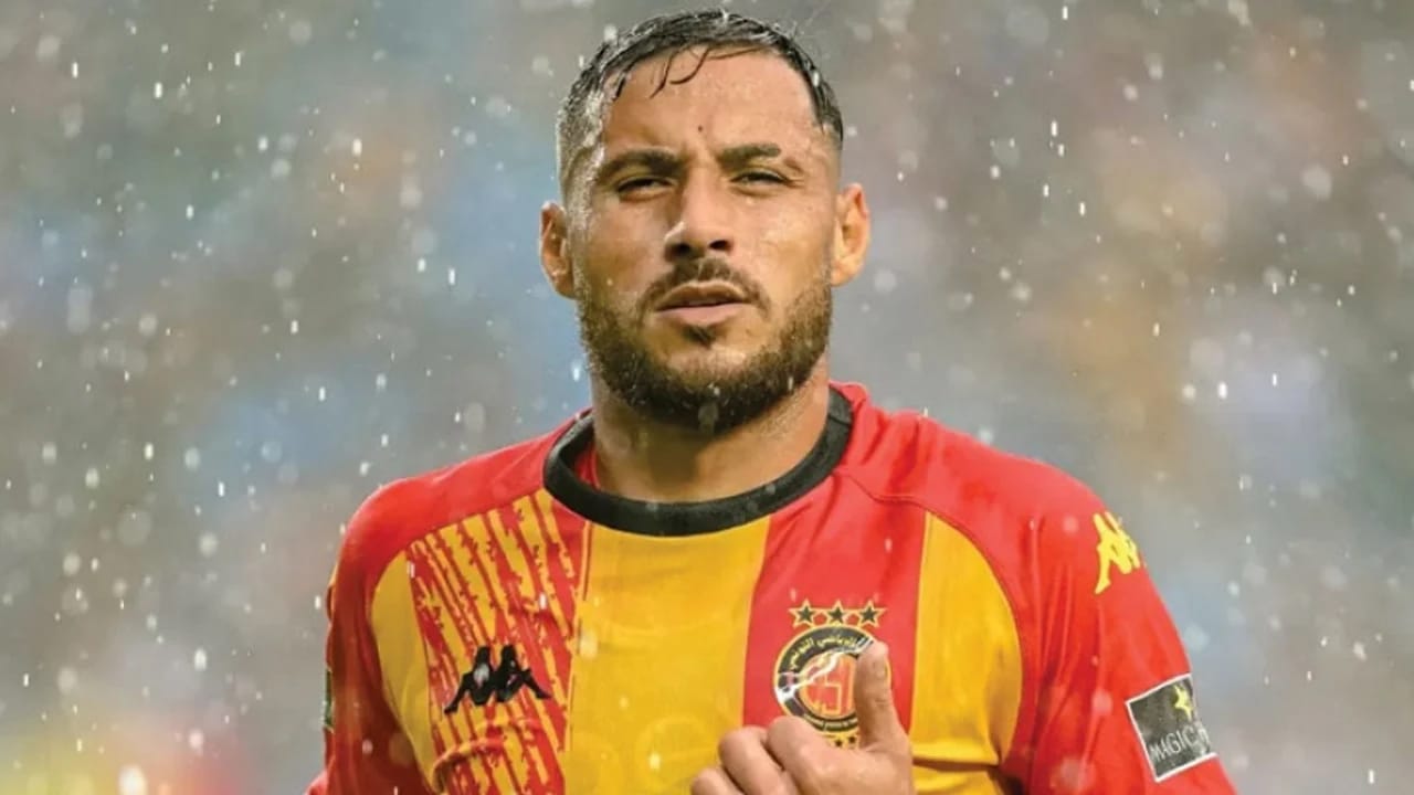 Youcef Belaïli fait taire les rumeurs et offre un nouveau trophée à l’Espérance de Tunis !