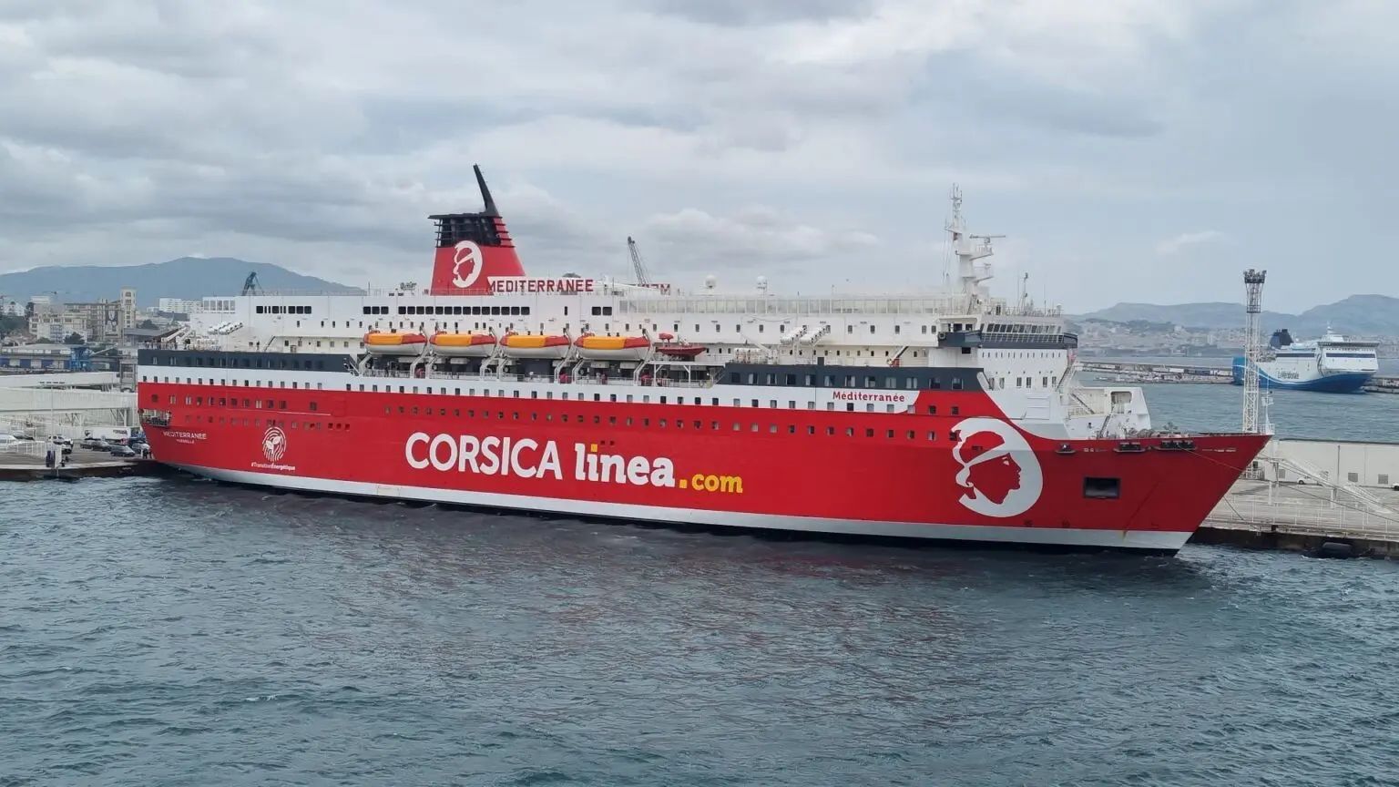Passagers Corsica Linea bloqués pour l’Algérie : que se passe-t-il ?