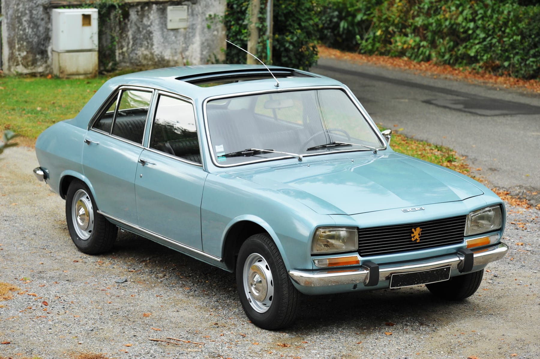 Peugeot 504 : La mémoire des immigrés algériens honorée