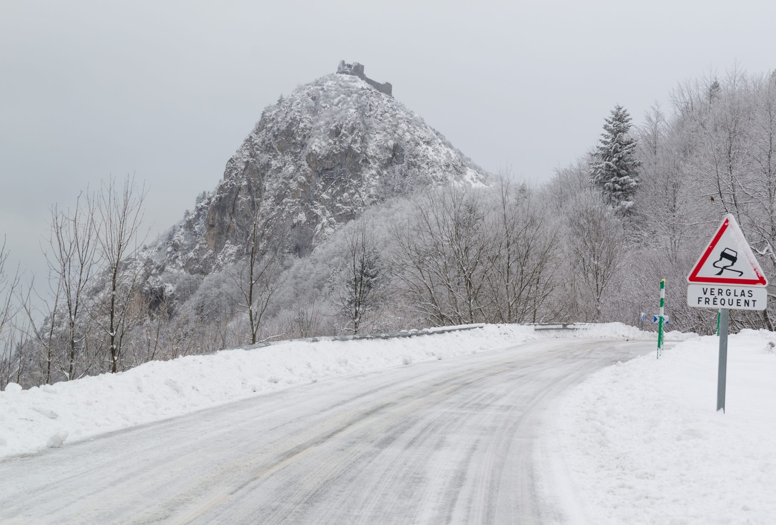 chutes de neige et aux fortes pluies ce week-end dans ces villes...
