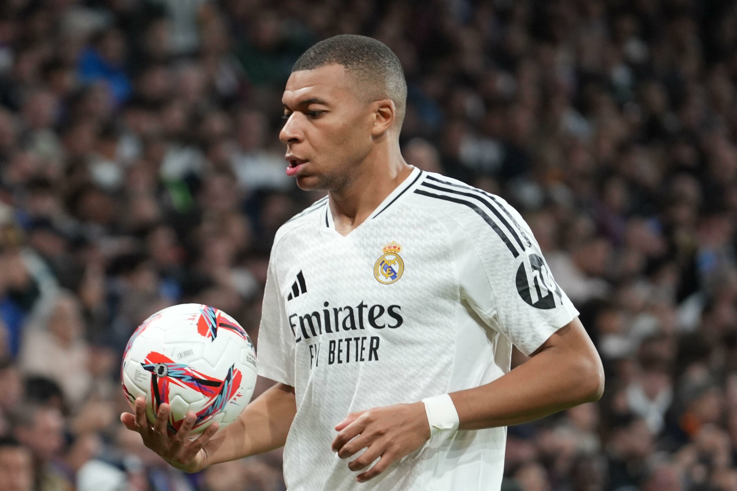 Kylian Mbappé seul contre tous : le Real Madrid au bord du scandale !