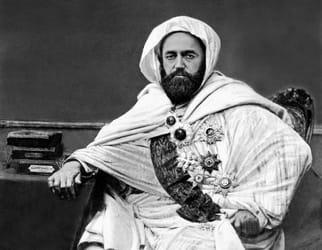 Portrait historique de l'Émir Abdelkader, figure emblématique de l'Algérie.