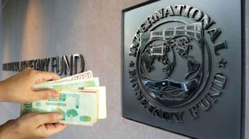 Don d'argent au Fonds Monétaire International pour soutien financier.