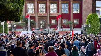 Grande foule lors d'une manifestation au Maroc contre la vie chère.