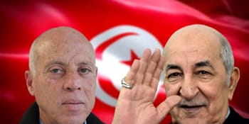 Hommes politiques tunisiens et algériens en discussion.