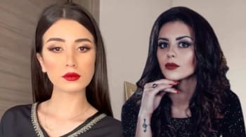 Deux femmes avec un look intense, représentant le conflit médiatique.