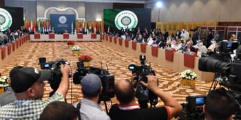 Journalistes marocains lors du sommet arabe en Algérie.
