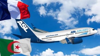 Avion d'ASL Airlines en vol vers l'Algérie avec drapeaux algérien et français.