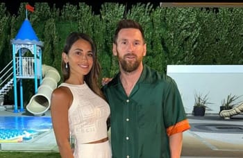 Lionel Messi et sa compagne lors du réveillon du Nouvel An.