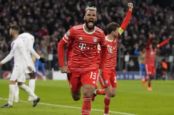 Kylian Mbappé en pleine célébration lors d'un match de Ligue des champions.