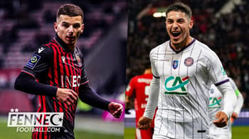 Deux jeunes footballeurs en action lors d'un match.