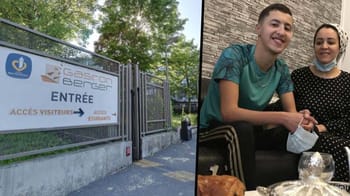 Jeune lycéen algérien avec une femme dans un café en France.