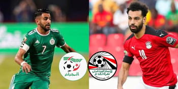 Joueur algérien en action lors du match Égypte-Algérie.