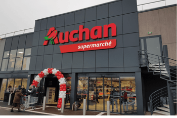 Supermarché Auchan en Algérie avec inauguration festive.