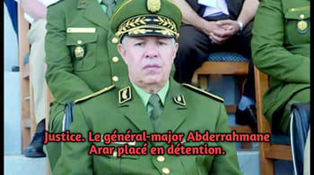 Général-major Abderehhmane Arar en détention, image officielle militaire.
