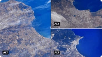 Alger vue de l'espace avec mer et urbanisation.