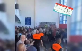 Foule et agents de sécurité lors d'une altercation au port d'Alicante.