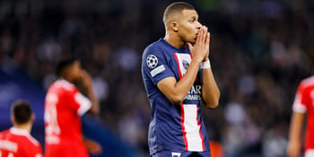 Kylian Mbappé lors d'un match de football en France.