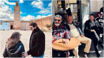 Groupe d'amis à Tlemcen, ville historique en Algérie.