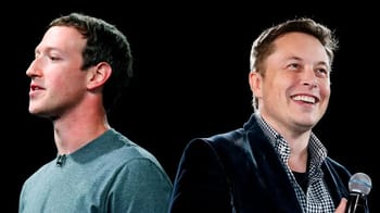 Mark Zuckerberg et Elon Musk lors d'un événement MMA.