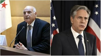 Ahmed Attaf et un officiel américain lors d'une rencontre diplomatique.