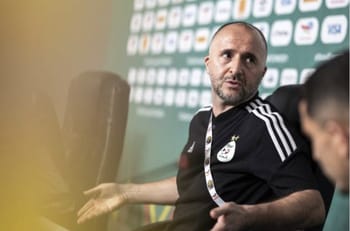 Djamel Belmadi, entraîneur de l'équipe nationale algérienne, en conférence de presse.